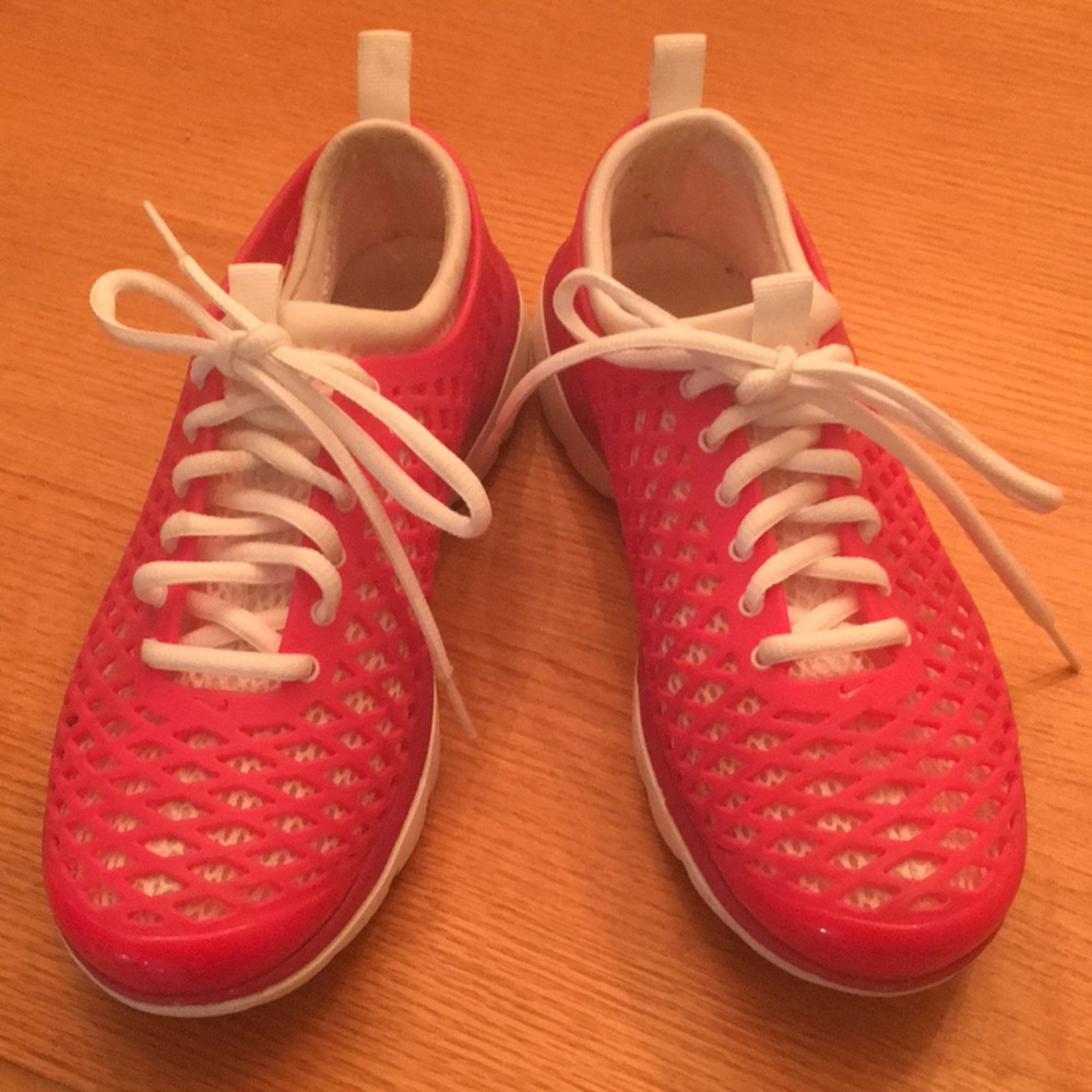 Unique Nike Air in Hot Pink